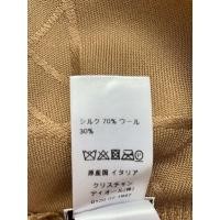 ราคา Dior Scarf Cannage Direct from Japan Secondhand (26216060032)