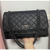 ราคา กระเป๋ามือสอง #sisley สีดำ ใบจัมโบ้ ขนาด 13-14 นิ้ว มือสองของแท้ 100% สภาพดี (17919771413)