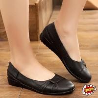 ราคา รองเท้าสวม BOOMรองเท้าคัชชูสีดำ พื้นยางนิ่มลายดอกไม้ (25122087215)