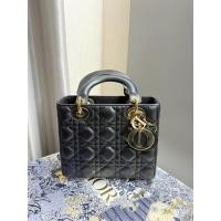 ราคา กระเป๋า Lady Dior bag size small 2021y มือสองของแท้ 100% (50705729885)