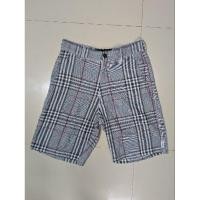 ราคา กางเกงขาสั้นมือสอง Billabong เอว 32 นิ้ว สะโพก 40 นิ้ว เป้า 13 นิ้ว ยาว 22 นิ้ว ปลายขา 11 นิ้ว (40200352389)