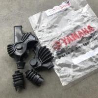 ราคา BRAKE CLUTCH LEVER RUBBER SET ซ้ายและขวา YAMAHA RXZ RXZ135 (57704598600)