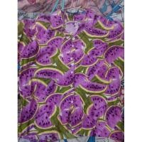 ราคา เสื้อเชิ๊ตผู้หญิงมือสอง ลายแตงโม สีม่วงสดใส ผ้าเนื้อนิ่ม ใส่สบาย แขนแต่งเหมือนพับ (19189646722)