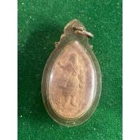 ราคา หลวงปู่โต๊ะ วัดประดู่ฉิมพลี พระสิวลี ปี 2521 พิมพ์รูปไข่ เนื้อเกสร พร้อมเลี่ยม สภาพสวย มีบริการเก็บเงินปลายทาง (41325851894)