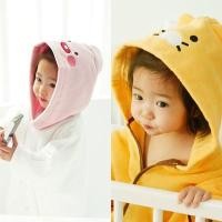 ราคา ( พร้อมส่ง ) Kakaofriends Baby Bathrobe เสื้อคลุมเด็ก หลังอาบน้ำหรือเล่นน้ำ (24559601462)