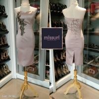 ราคา ชุดราตรีมือ 2 ชุดราตรีสั้นสีชมพู ผ้าไหมอิตาลี เกาะอก เน้นเอวกระโปรงสั้นทรงเอเข้ารูป มี closet ด้านหลัง แบบเรียบ (11959809908)