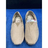 ราคา TOMS รองเท้าลำลอง มือสองของแท้ 100% (18328300648)