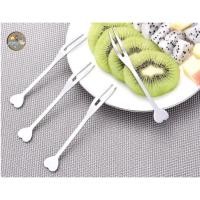 ราคา ส้อมจิ้มผลไม้สแตนเลส (11439339434)