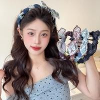 ราคา ที่คาดผมสำหรับผู้หญิง ลายดอกไม้และโบว์ย้อนยุค มีระบบกันลื่นพร้อมขอบฟันสูง (44061571933)