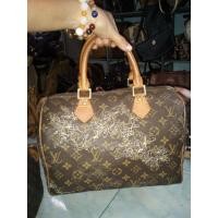 ราคา กระเป๋า ทรงหมอน 30 Louis PARIS มือสอง (3447180217)