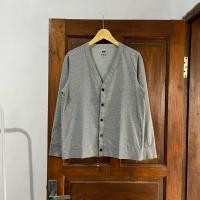 ราคา KEMEJA [M] Uniqlo AIRISM เสื้อสเวตเตอร์ถักผ้าฝ้ายแขนยาว I สีเทาอ่อน I Vintage Vtg Retro ลายเสื้อด้านนอก Wol Veterano Flannel อย่างเป็นทางการผู้ชายผู้หญิงเกาหลี Unisex Overshirt Boxy (40919334862)