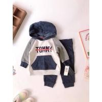 ราคา ชุดผ้าสักหลาด Tommy สําหรับเด็กผู้ชาย (26738766638)