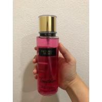 ราคา Victoria Secret สเปรย์น้ำหอม ของใหม่ ! กลิ่น Temptation 250 ml (1649338468)