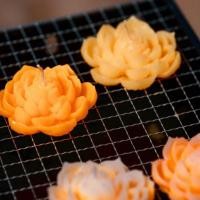 ราคา เทียนดอกบัวลอยน้ำ เทียนลอยกระทง (42274534824)