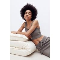 ราคา H&M(เอชแอนด์เอ็ม) เสื้อเอวลอยไหมพรม ผู้หญิง 1005056_1 (56555394430)