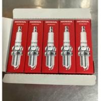 ราคา หัวเทียน CB650F CBR650F CB650R CBR650R CBR600R CBR100RR ของแท้ตรงรุ่นเบิกศูนย์ ขายยกกล่องหนึ่งกล่องมี 10 ชิ้น (42310667417)