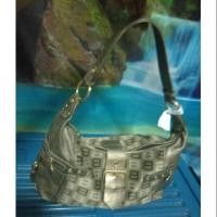 ราคา Balenciaga กระเป๋าสะพายข้าง (2204266901)