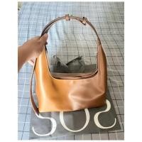 ราคา กระเป๋ามือสอง แบรนด์KNACKBAG ของแท้ค่ะซื้อจากช็อปSOSกระเป๋า(ไซต์L)ใส่ของได้เยอะค่ะหนังงานสวย ไม่มีตำหนิค่ะ ใบใหญ่ค่ะ (41652322559)