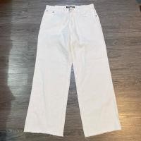 ราคา punny jeans เอว34 สีขาว (24729794217)