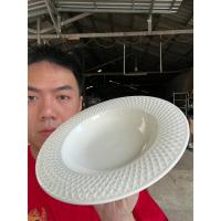 ราคา จานเซรามิก จานหลุม จานพาสต้า ขนาด 9 นิ้ว สีขาว ลายลูกกอล์ฟหรือลายเพชร เนื้อพอร์ซเลน porcelain ceramic ออกใบกำกับภาษีได้ (29682086457)