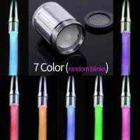 ราคา หัวฉีดน้ำขั้นสูง 7 สีสัน หัวฝักบัว LED ประหยัดน้ำ อุปกรณ์ตกแต่งห้องน้ำ (28782280959)