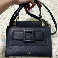 ราคา กระเป๋าสะพาย LYN ของแท้ (มือ 2) (25861116715)