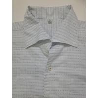 ราคา 0050 เสื้อเชิ้ตแขนสั้น Short Sleeve Shirt ยี่ห้อ UNIQLO size M (25737137163)