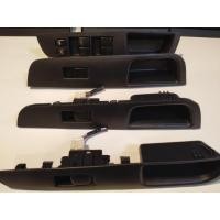 ราคา สวิทซ์คอนโทรลกระจกประตู Nissan Tiida 4D,5D (40911310520)