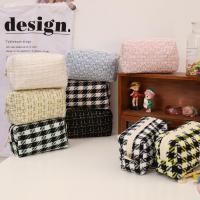 ราคา MY LITTLE BERRY - Tweed Make Up Pouch - Makeup Pouch Organizer - กล่องดินสอ (28243442404)