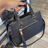 ราคา MARC JACOBS Mini Cruiser (9921557334)