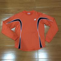 ราคา เสื้อกีฬา มือสอง new balance ขนาด S อก 38 ยาว 23 นิ้ว สีส้ม (1567695301)