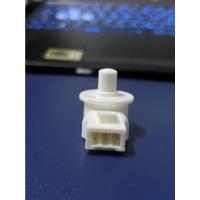 ราคา 0001003 สวิทช์ประตู ตู้เย็น Sharp Mitsubishi 3 ขา ปุ่มขาว Door Switch (17989634649)