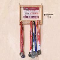 ราคา ที่แขวนเหรียญรางวัล ที่แขวนเหรียญกีฬา (3887787292)