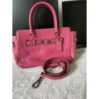 ราคา coach แท้มือสอง กระเป๋าทรงถังสีม่วง สีชมพู อะไหล่เงิน ถือหรือสะพายไหล่ได้ มีสายยาว สภาพดีมาก แบรนด์เนมแท้มือสอง (11768611862)