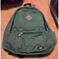 ราคา กระเป๋าเป้ Dickies สภาพมากกว่า 85% (19854262147)