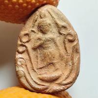 ราคา พระลีลากลีบบัวเล็ก หลวงพ่อนุ่ม วัดนางใน จ.อ่างทอง เนื้อดิน (28681313611)