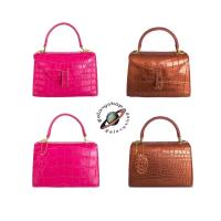 ราคา กระเป๋าสะพายไหล่หนังจระเข้แท้ผู้หญิง รุ่นหน้าซองจดหมาย เลือกสีได้ ไซต์เล็ก หนังจระเข้เรียบท้อง อะไหล่ทอง หนังแท้ 100% (2286328990)