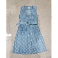 ราคา เดรสผ่าหน้าสีฟ้า ลายหัวใจสีขาว Lyn around (18494301319)