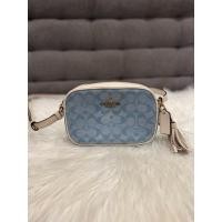 ราคา ส่งต่อกระเป๋า Coach Mini Jamie ผ้ายีนส์ สภาพดี แท้100% (27380593562)