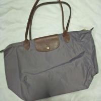ราคา กระเป๋าลองชอม Longchamp สีม่วงอ่อน size m หูยาว แท้ 100% (2161278853)