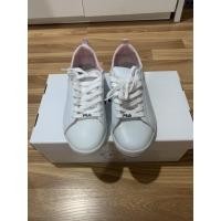 ราคา รองเท้าผ้าใบมือสองยี่ห้อ FILA ของแท้ (4255902398)