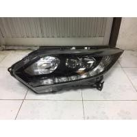 ราคา ไฟหน้า HR-V โคมLEDตัวTop ของแท้มือสอง ข้างซ้าย ไม่ซ่อม ไม่ขัดหน้า (1345765365)