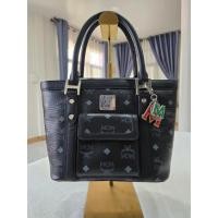ราคา MCM Handbag Small Black Leather Satchel มือสอง ของแท้ (25926714387)