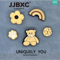 ราคา JJBCX Charm หัวเข็มขัดรองเท้าดอกไม้หมีสีเหลืองตุ๊กตา Rainbow DIY เครื่องประดับแฟชั่น (44504394373)
