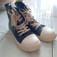 ราคา รองเท้า มือสอง สนีกเกอร์ หุ้มข้อสูง แฟชั่น สีดำ หนัง PU ไซส์ 46 (40963666206)