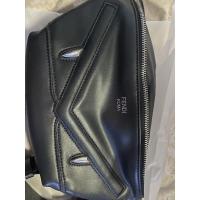 ราคา คาดอกfendiสินค้าเป็นมือ2สภาพดี (9273157801)