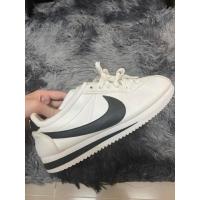 ราคา รองเท้าผ้าใบ มือสอง Size 38 (29656818307)