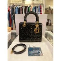 ราคา Used Lady Dior 9” ปี 2013 สภาพสวยมาก สติ๊กเกอร์ยังติดอะไหล่ 4 จุด สภาพกริบมากแม่ (23660734633)
