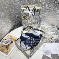 ราคา กระเป๋าอานปักลายสไตล์ใหม่จากDIOR (46104451143)