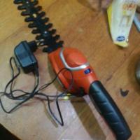 ราคา เครื่องตัดหญ้าBLACK&DECKER GLS700KIT (7835008570)